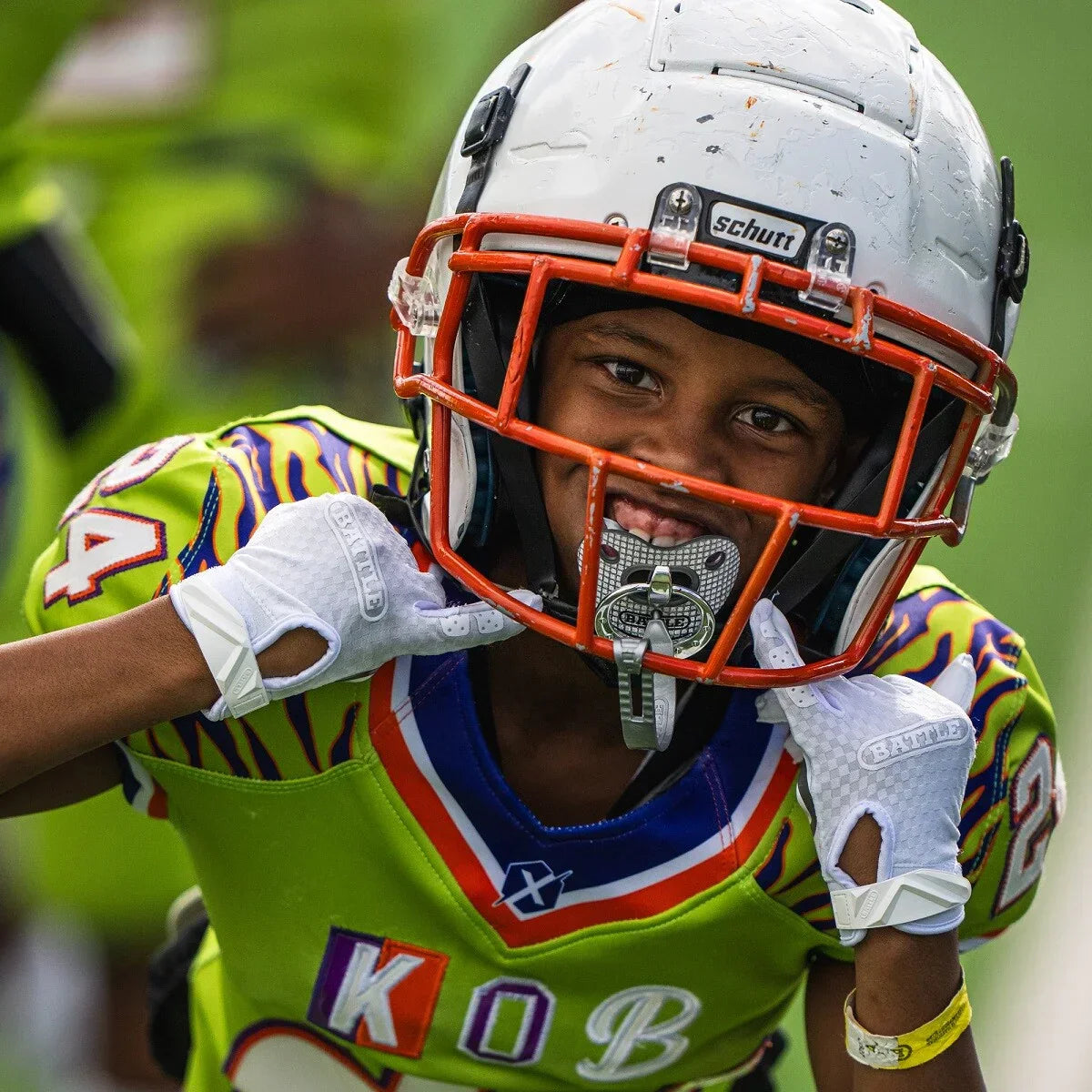 What Are the Stickiest Football Gloves?