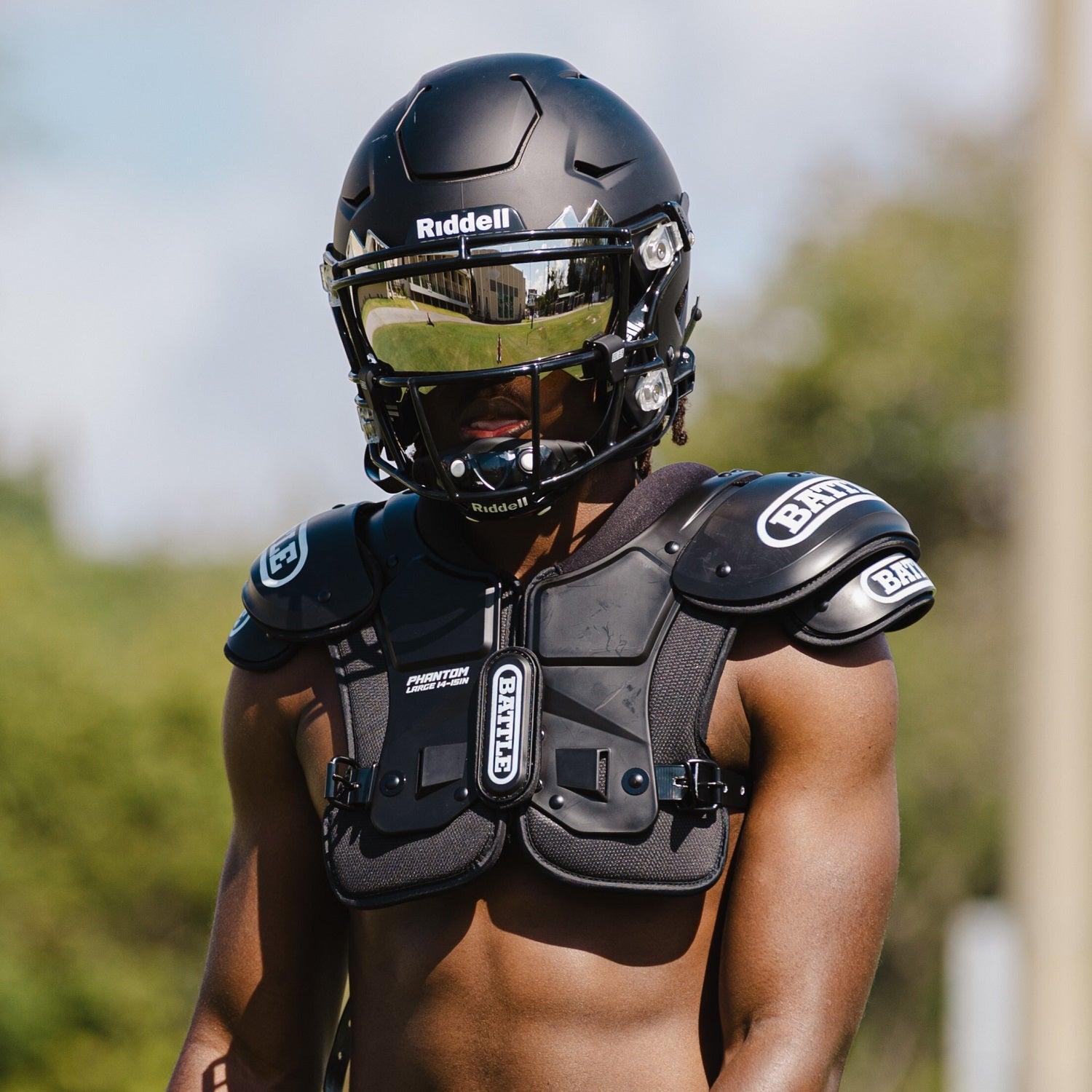 black pad on football helmet Libima 4 Pieces Small Size Chin Strap Cover Men's Chin Strap Pad(Black) : Sports & Outdoors The Guardian Cap redesigned with the same materials and performance but a sleeker look Mens Shoulder Pads Xnith Pro