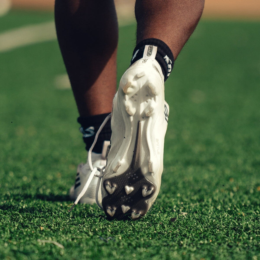 Are Football and Baseball Cleats the Same? (Hint: No!)