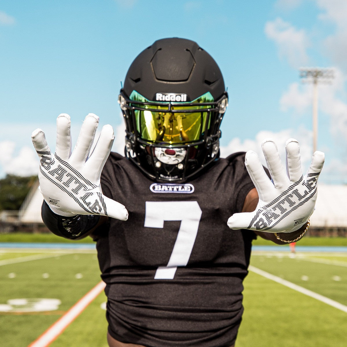 Battle Doom 1.0 Football Gloves - Thumbnail 4